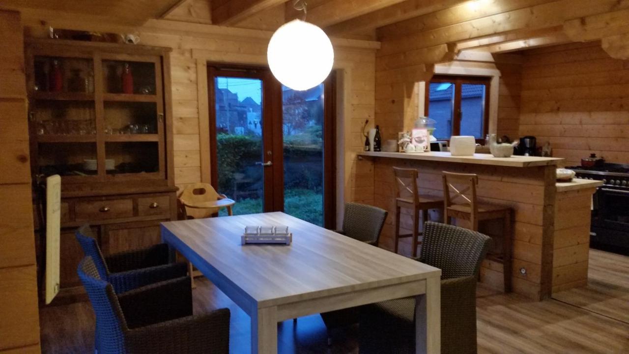 Au Chalet Bed & Breakfast Maubray Ngoại thất bức ảnh