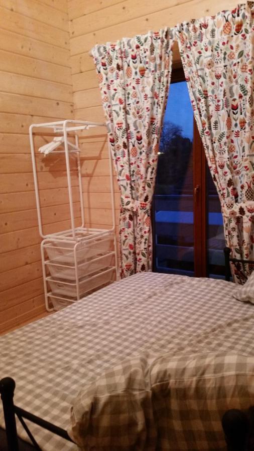 Au Chalet Bed & Breakfast Maubray Ngoại thất bức ảnh